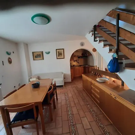 La Casa Di Walter E Rosa Дом отдыха *